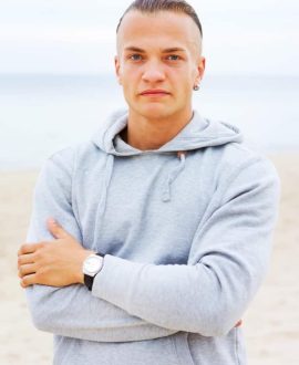 9568 1